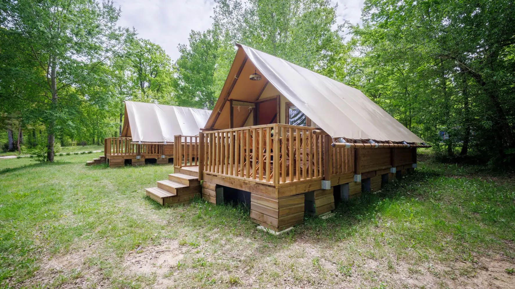 Cabane toilée - Camping nature Lot Dordogne