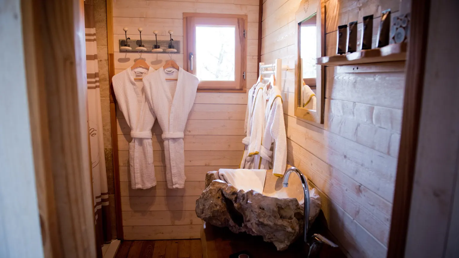 Cabane Spa La Truffière - Salle d'eau