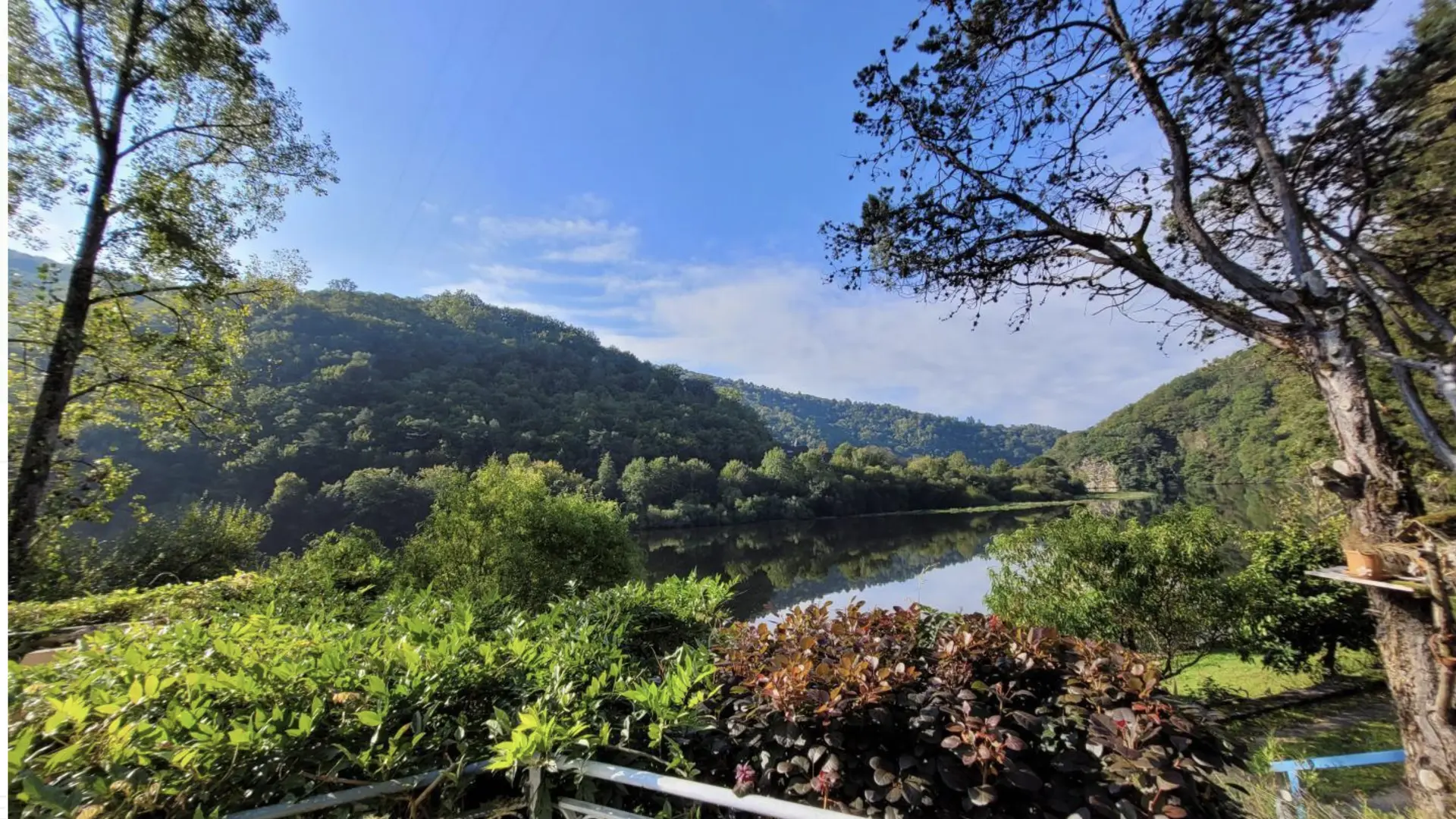 VUE DE LA TERRASSE