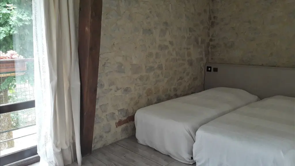 ChHotesLaVigneGrande-Collonges_chambre