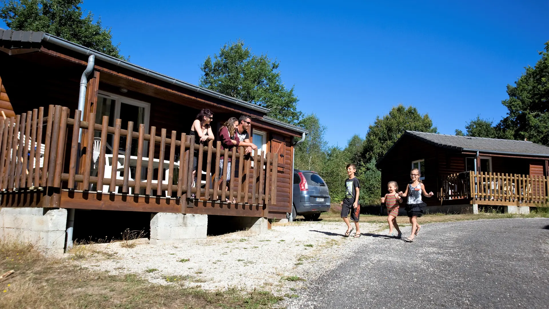 Domaine du Lac de Feyt - Servieres le Chateau - Châlets 4 ou 6 personnes