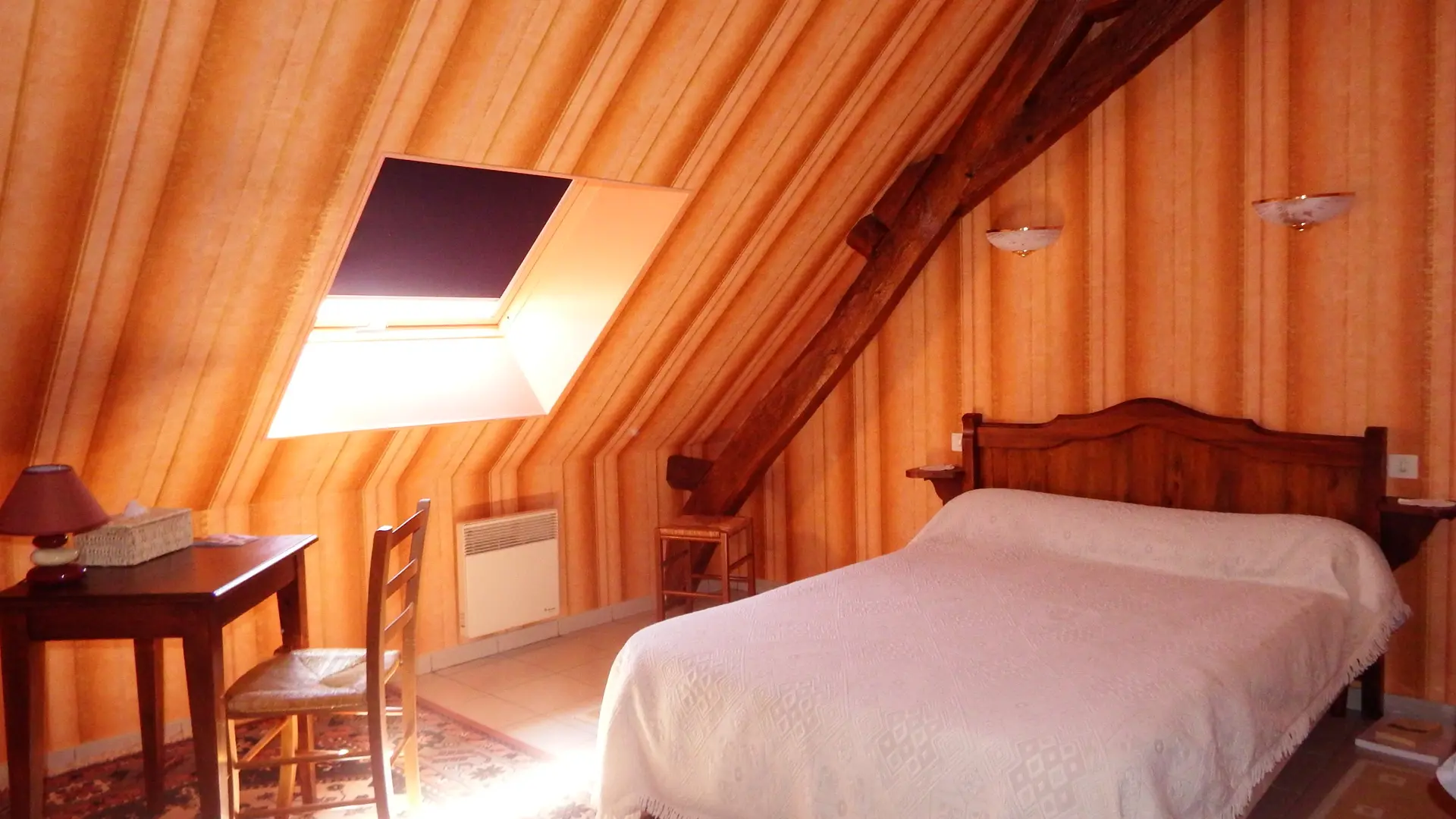 Ferme de Cabrejou-StDenisLesMartel-Chambre 3