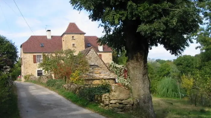 Chambres d'hôtes Mazeyrac - Maison