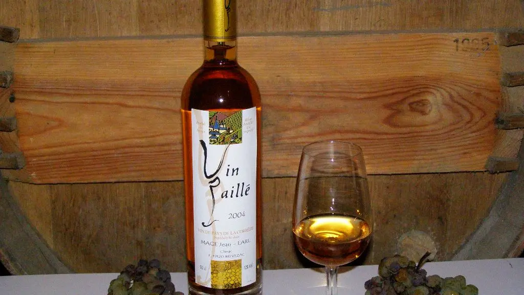 Domaine Chirac - Mage - bouteille vin paillé