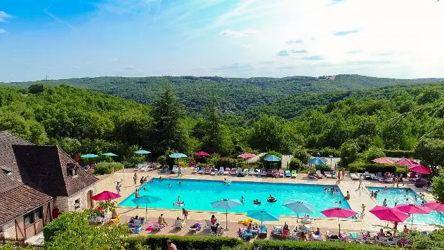 Domaine de la pailleBasse_lachapelle-Auzac-Piscines