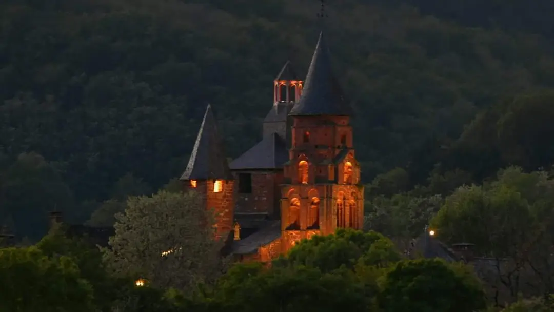 Collonges la rouge