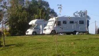 Ferme-de-Brossard_Lanteuil_camping-car