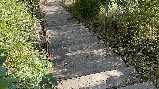 escalier d'accès facile