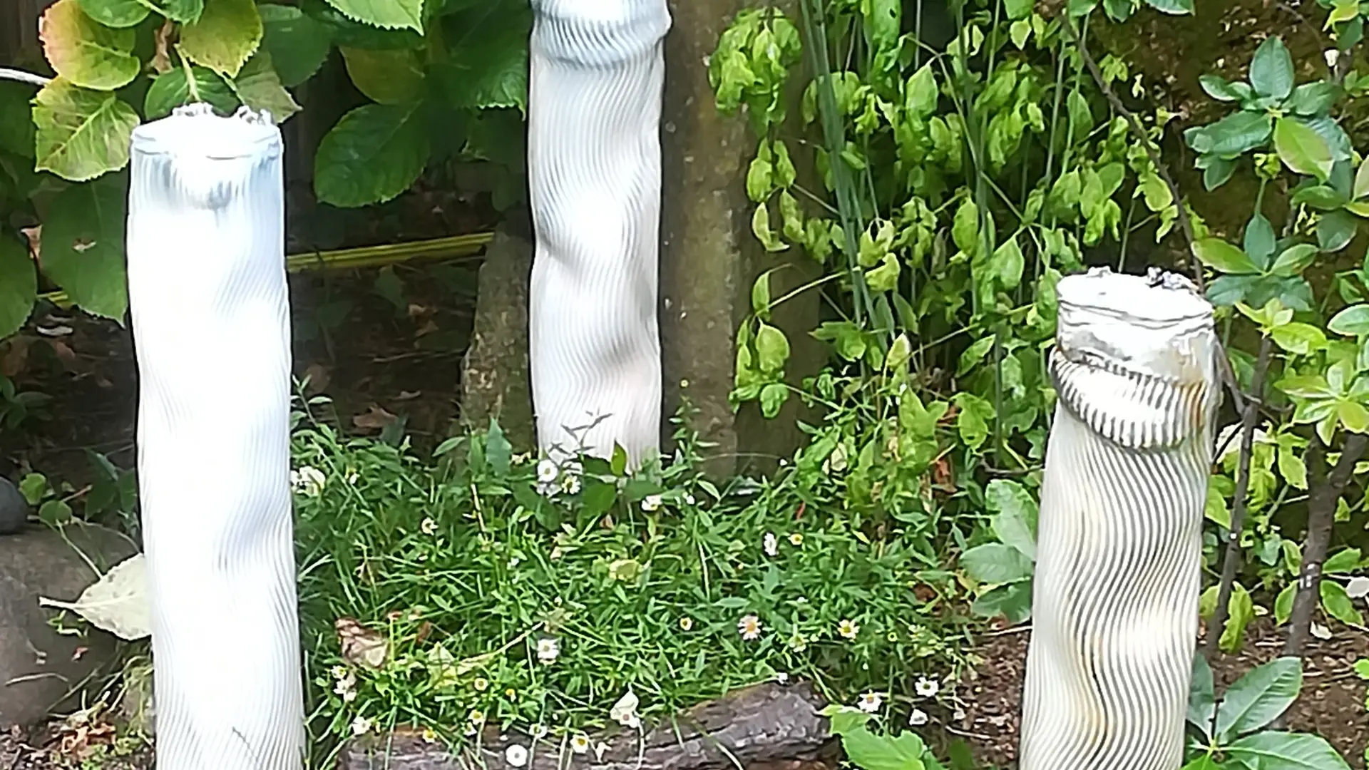 VASES COLONNES AU JARDIN GRES AU SEL CUISSON BOIS POTERIE DE MEYRAGUET