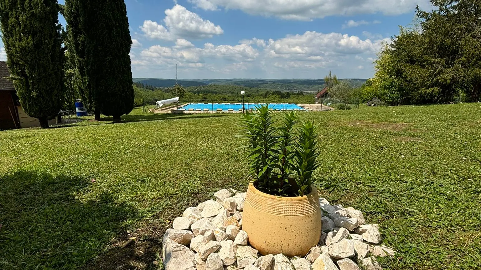 Vue de la terrasse chambre d'Hôtes