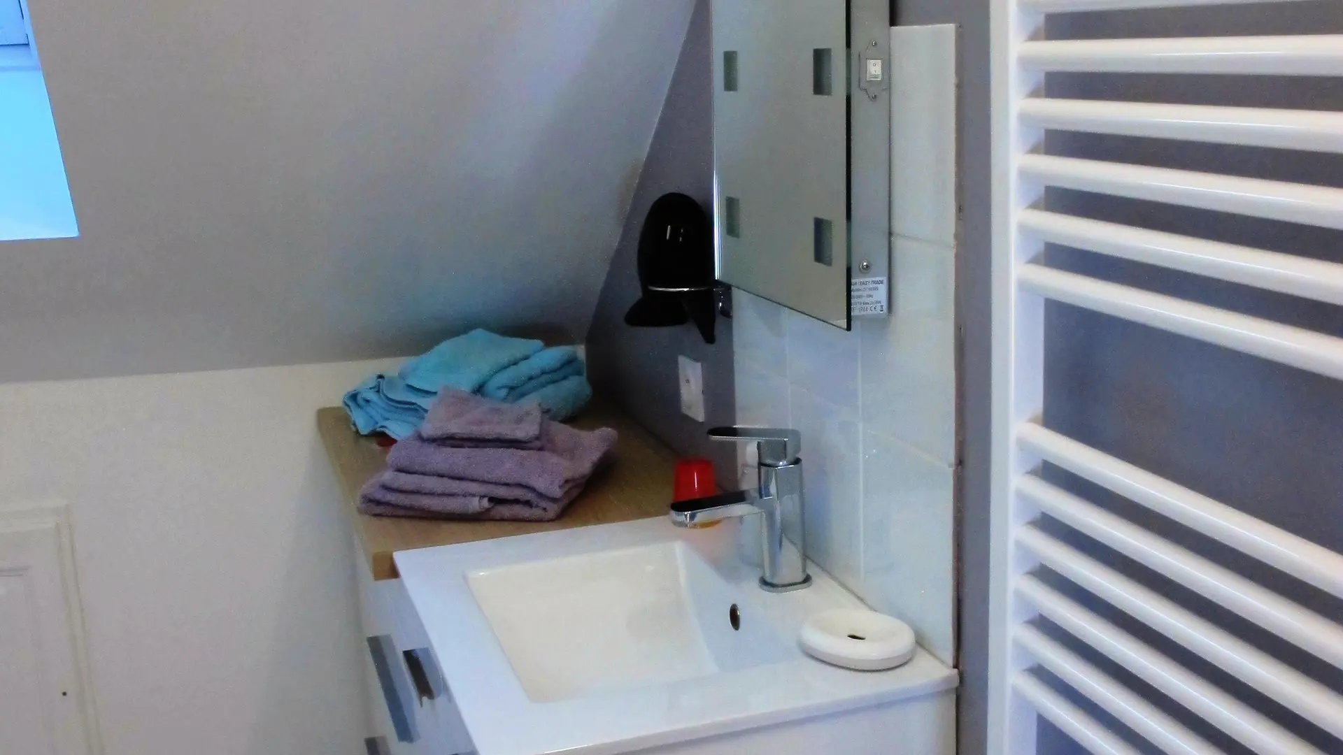 salle de bain chambre 2