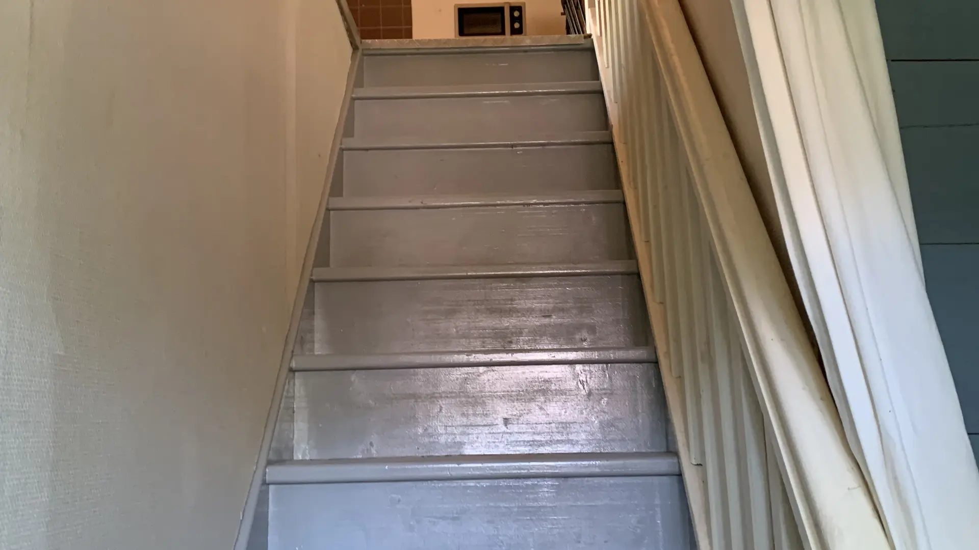 Accès au logement par escalier