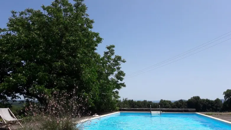 LaVigneGrande-Collonges-piscine