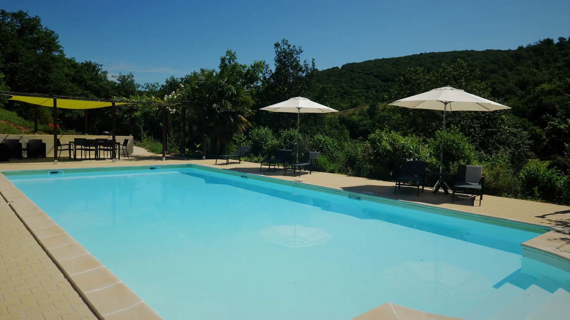 Le Manoir - Souillac - piscine