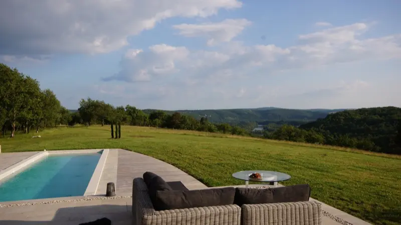 LesMagrieres_Martel-Piscine&Paysage