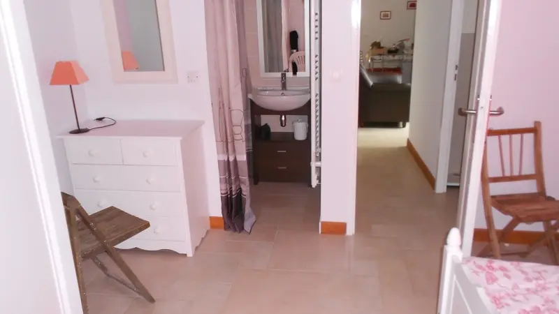 MeubléSurleau_Chambre+sdb
