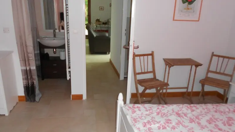 MeubléSurleau_Chambre