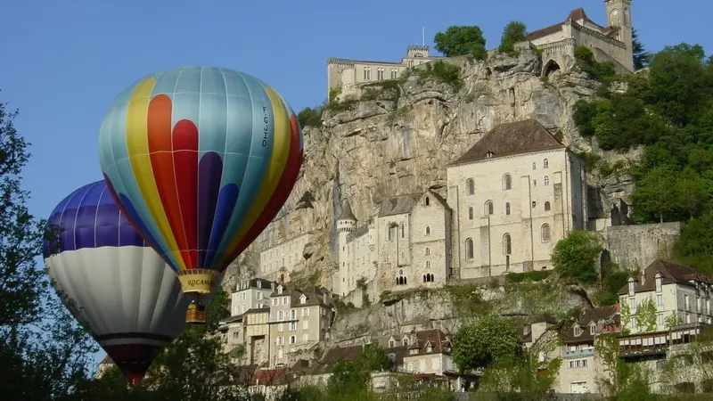 Montgolfiades - envol de la vallée