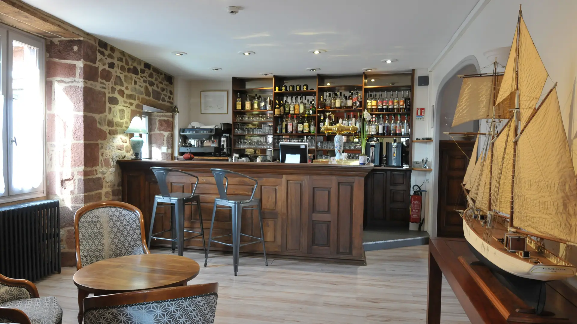 Le Bar - Relais Saint Jacques - Collonges-la-Rouge