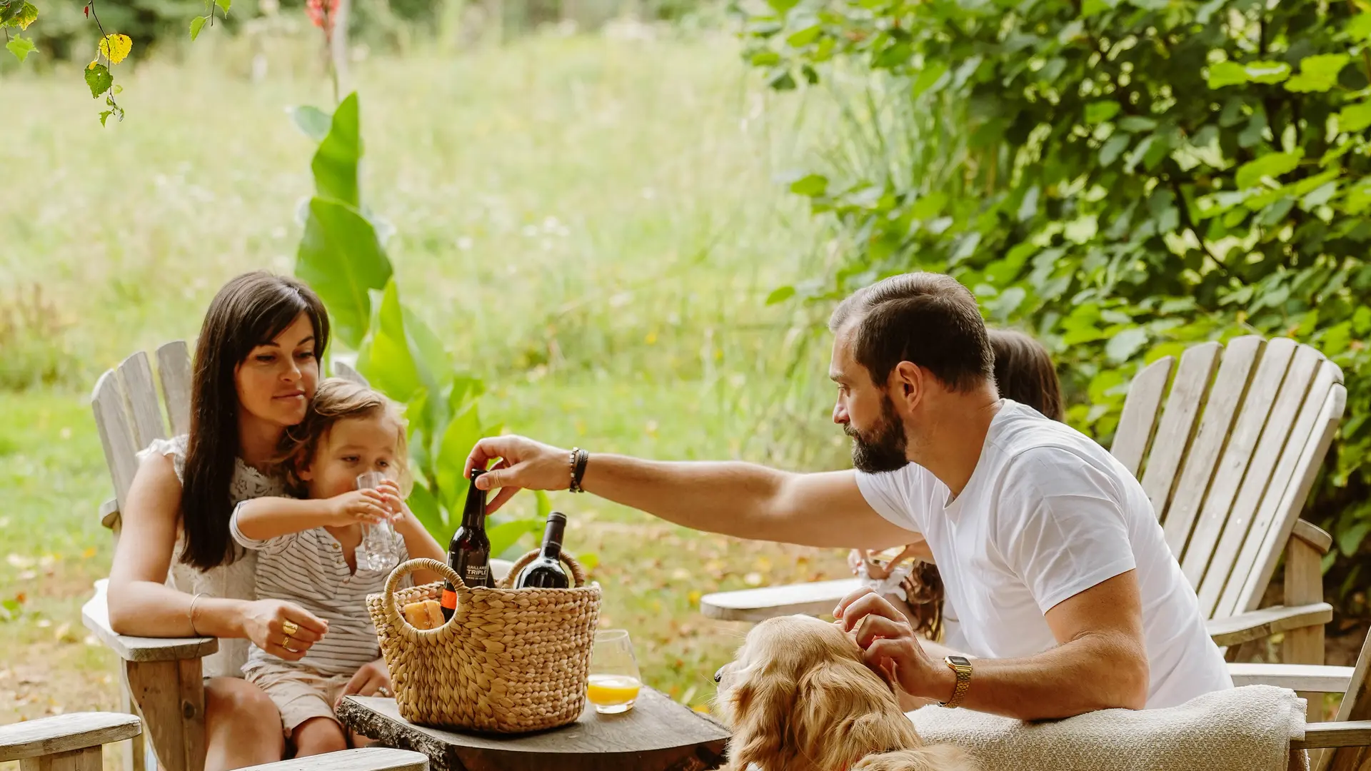 Famille salon de foret