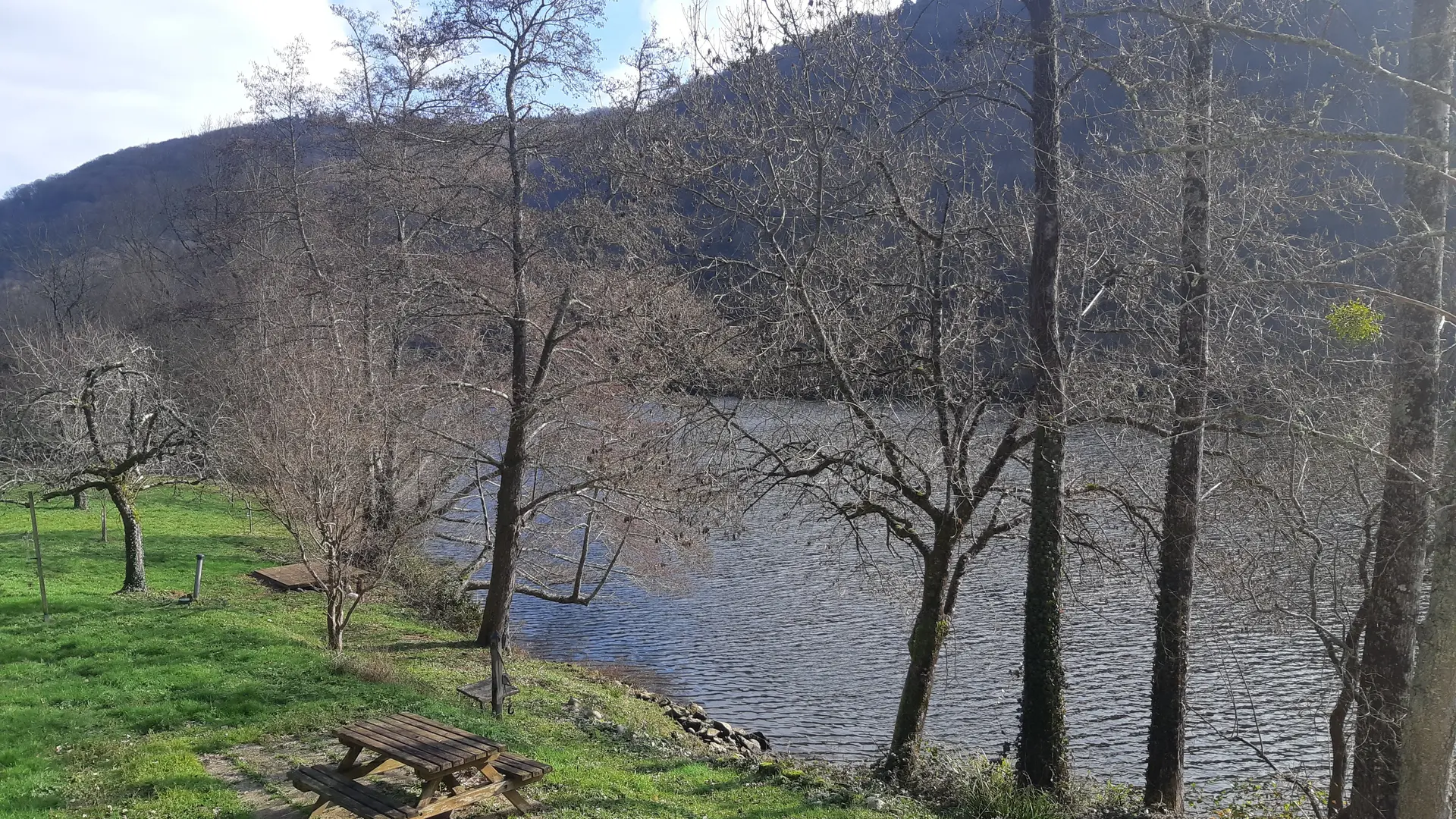 Vue du jardin en hiver