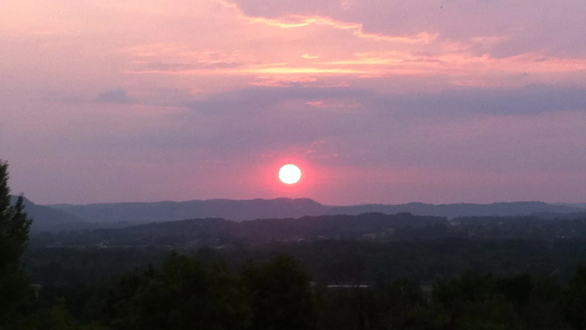 Coucher de soleil vu du gite