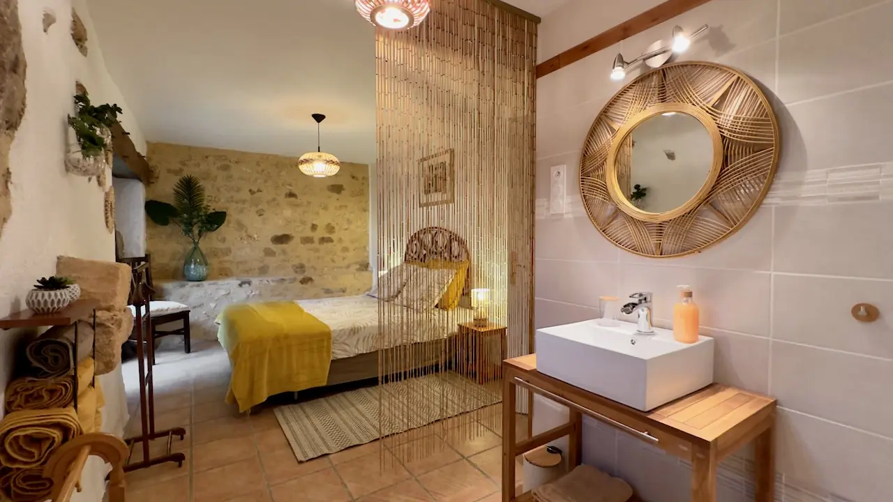 chambre parentale avec sa salle de bains