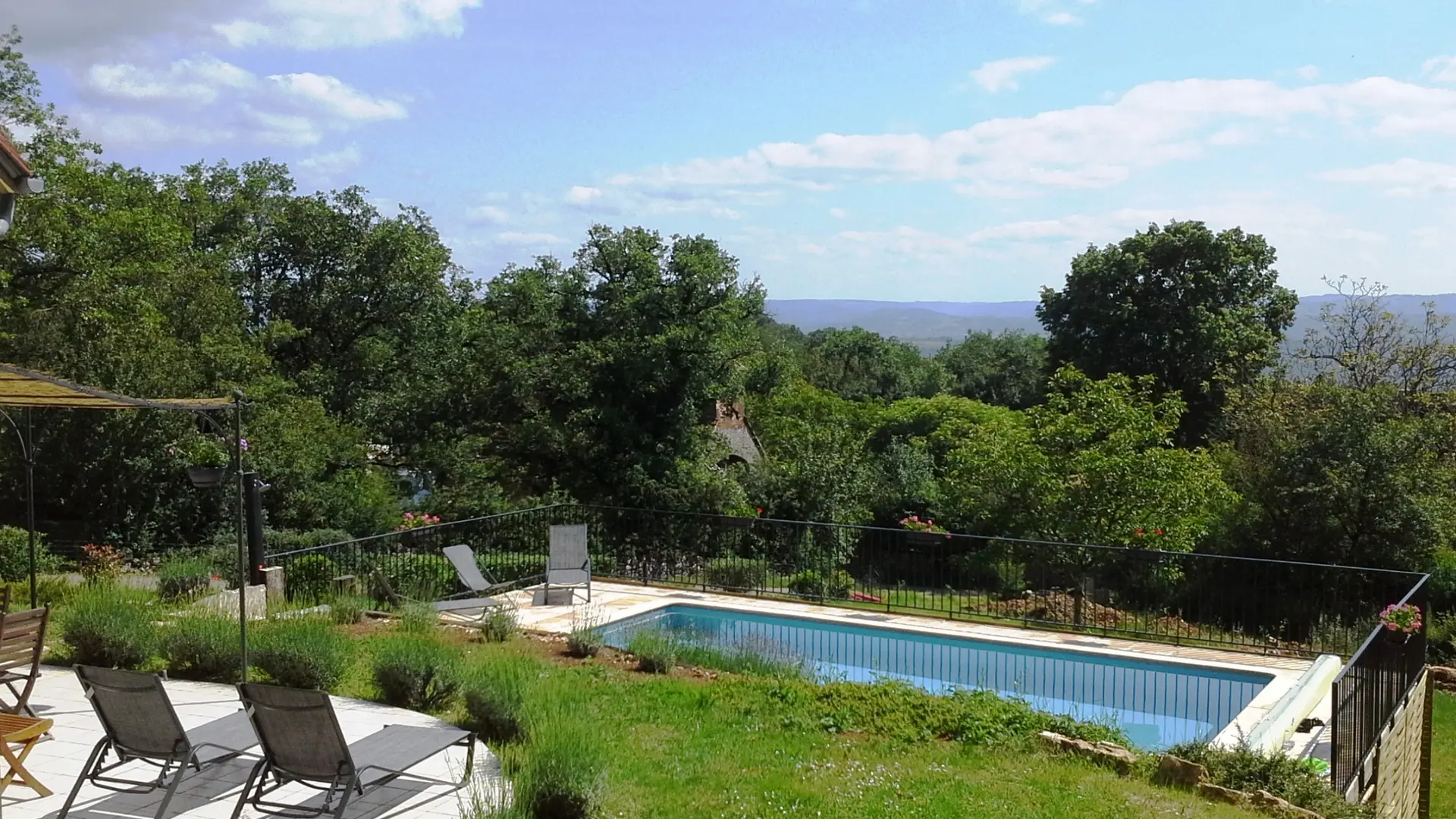 gite piscine privé