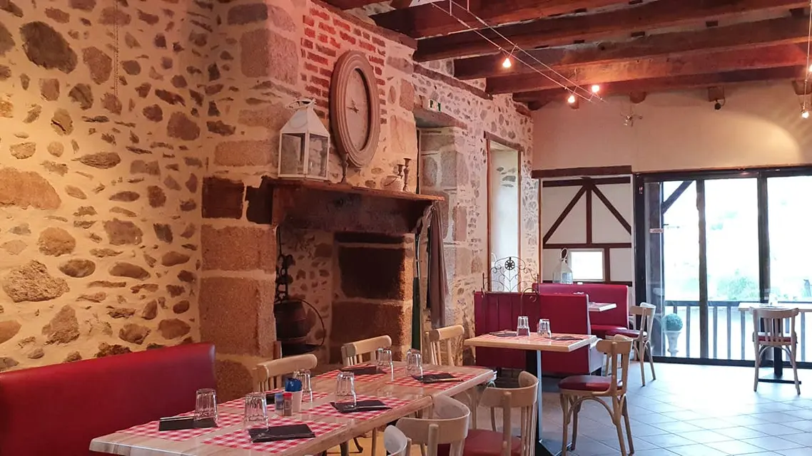 le bistrot des quais-salle-argentat