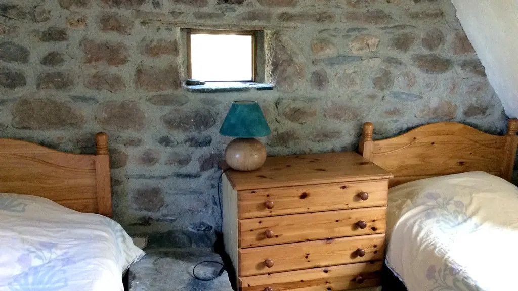 meuble_de_tourisme_Manakee_Fleuret_cottage_chambre2