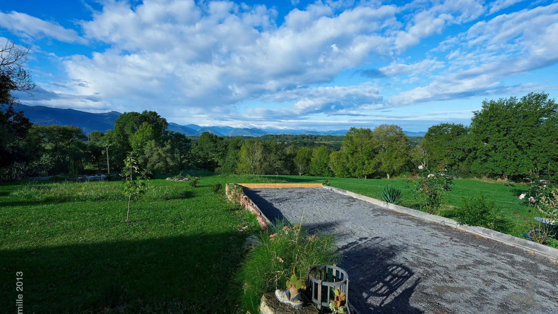 Maison Péruilhet - Terrain de pétanque (Laurent Saint-Jean)