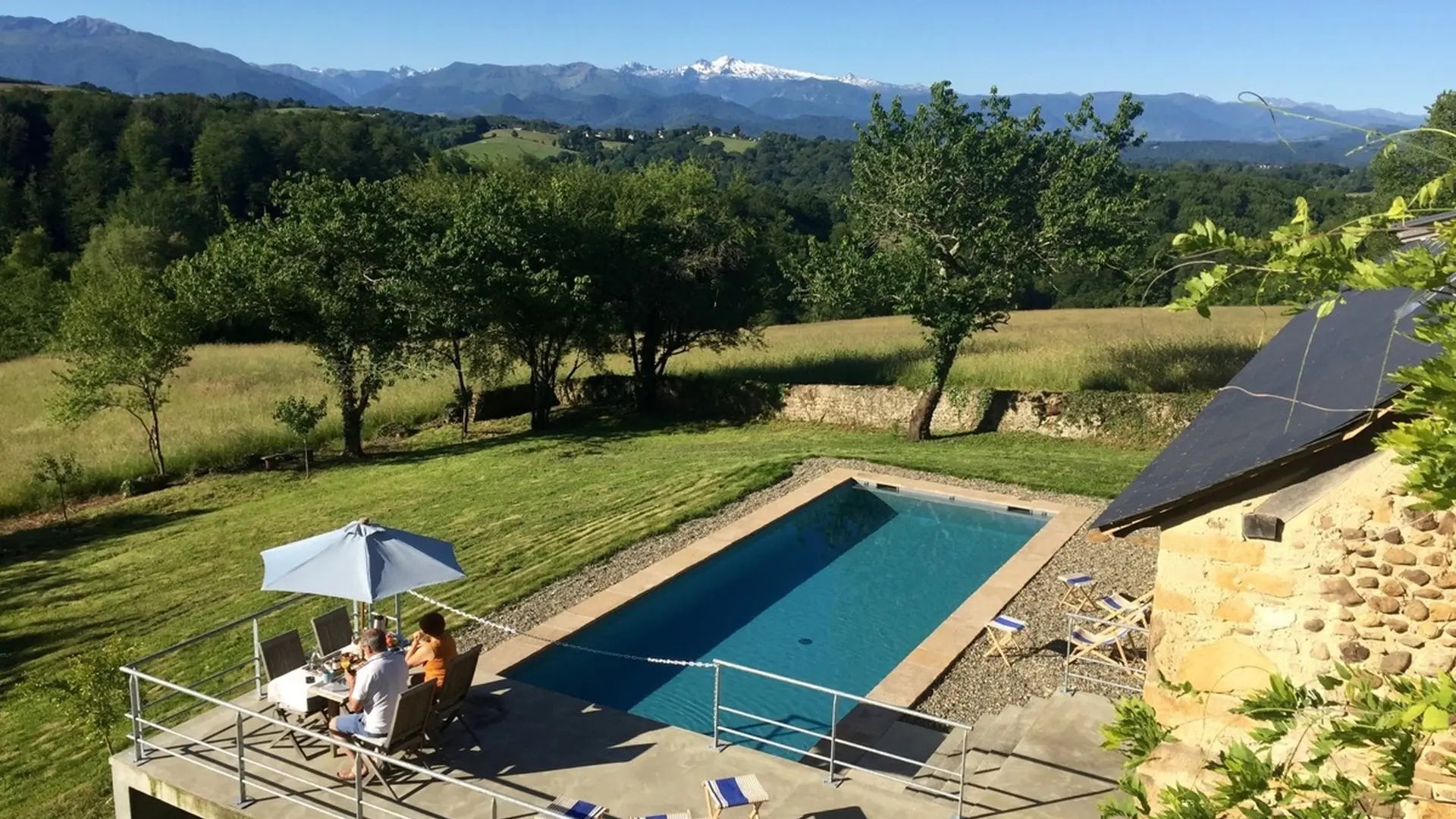 Maison-dorride-piscine-LEDEUIX