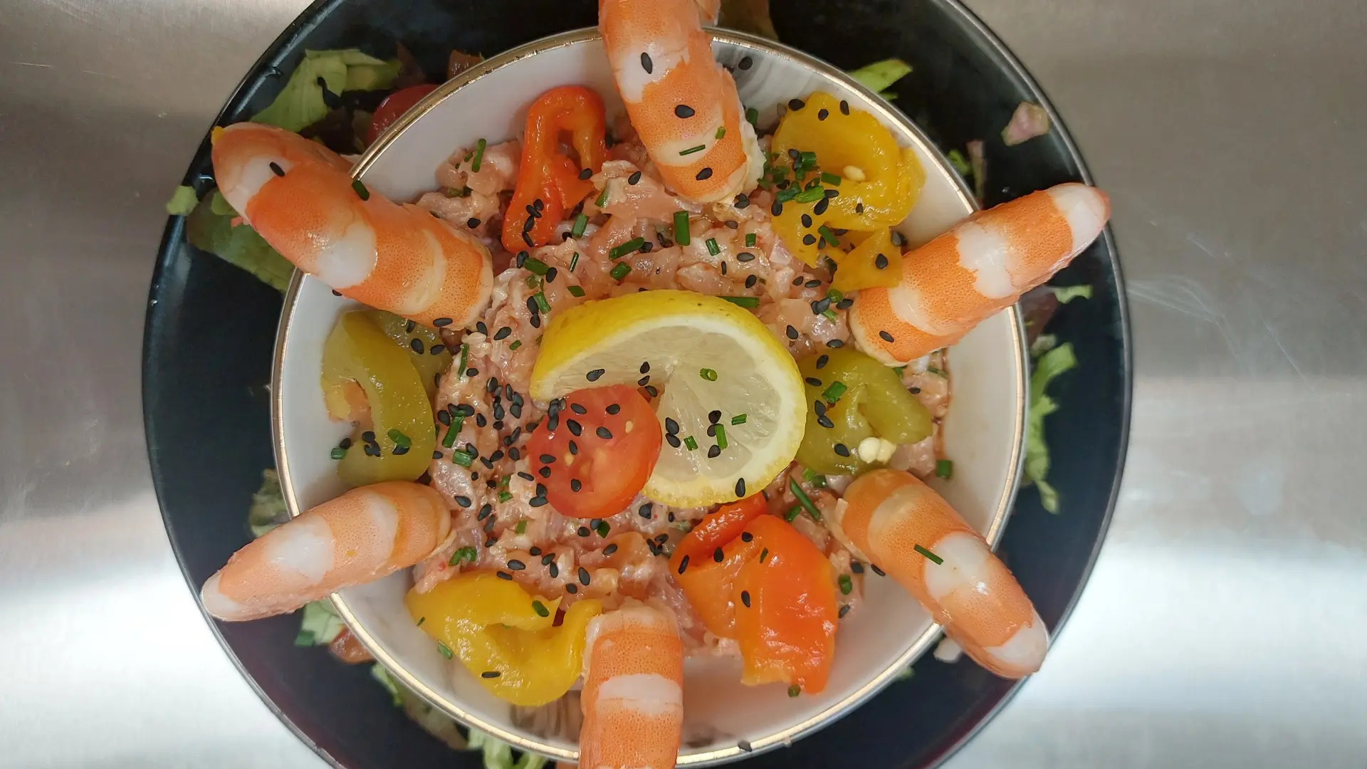 Au Family's - Tartare de saumon et crevettes - LANNE EN BARETOUS (©Au family's)