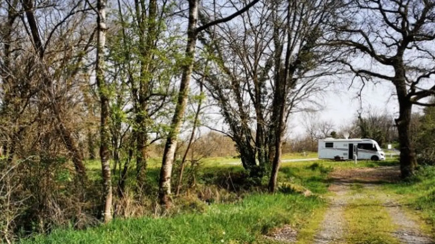 Aire de camping-car de Montfort
