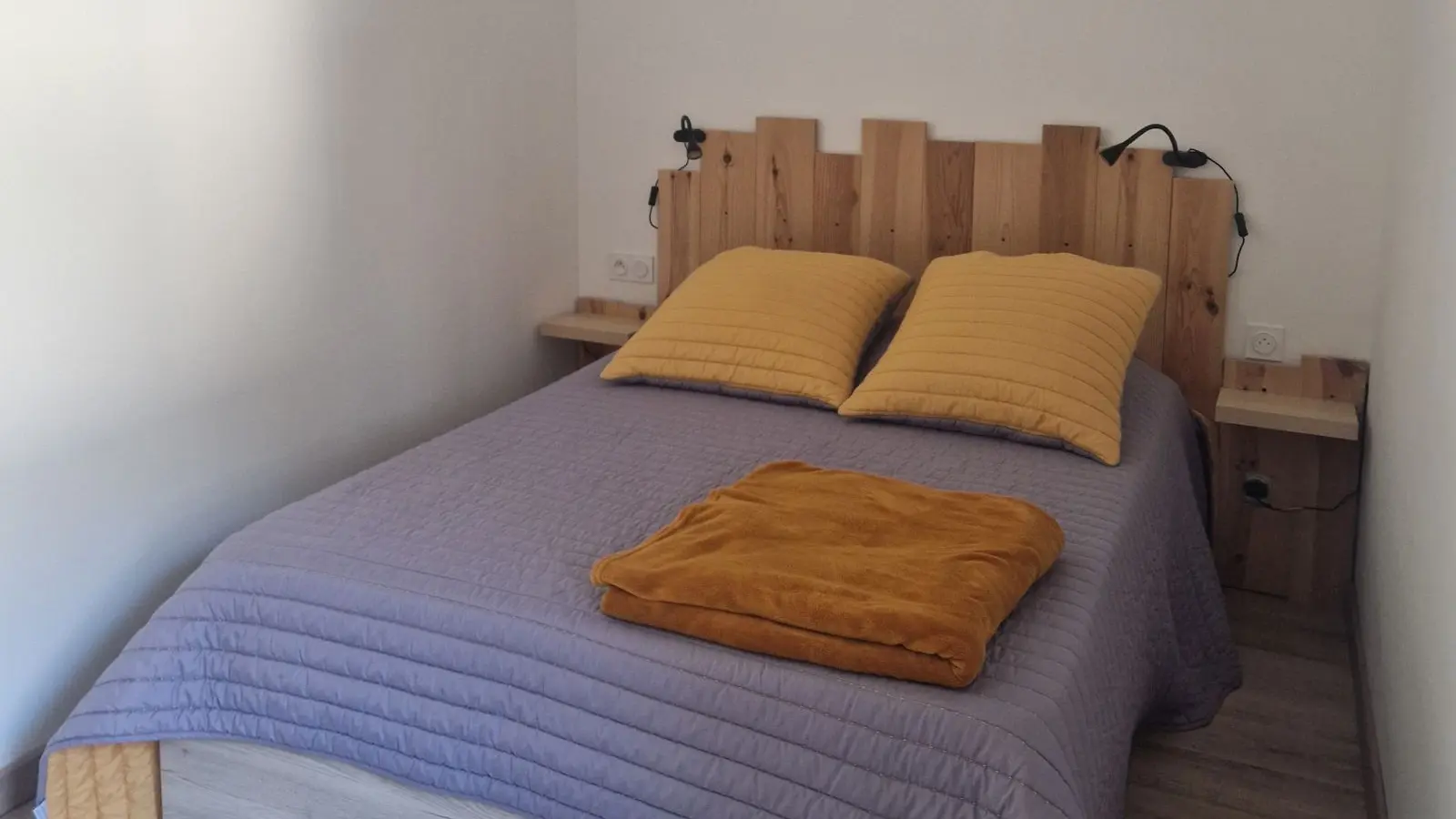 Chambre 2 Rez de Chaussée