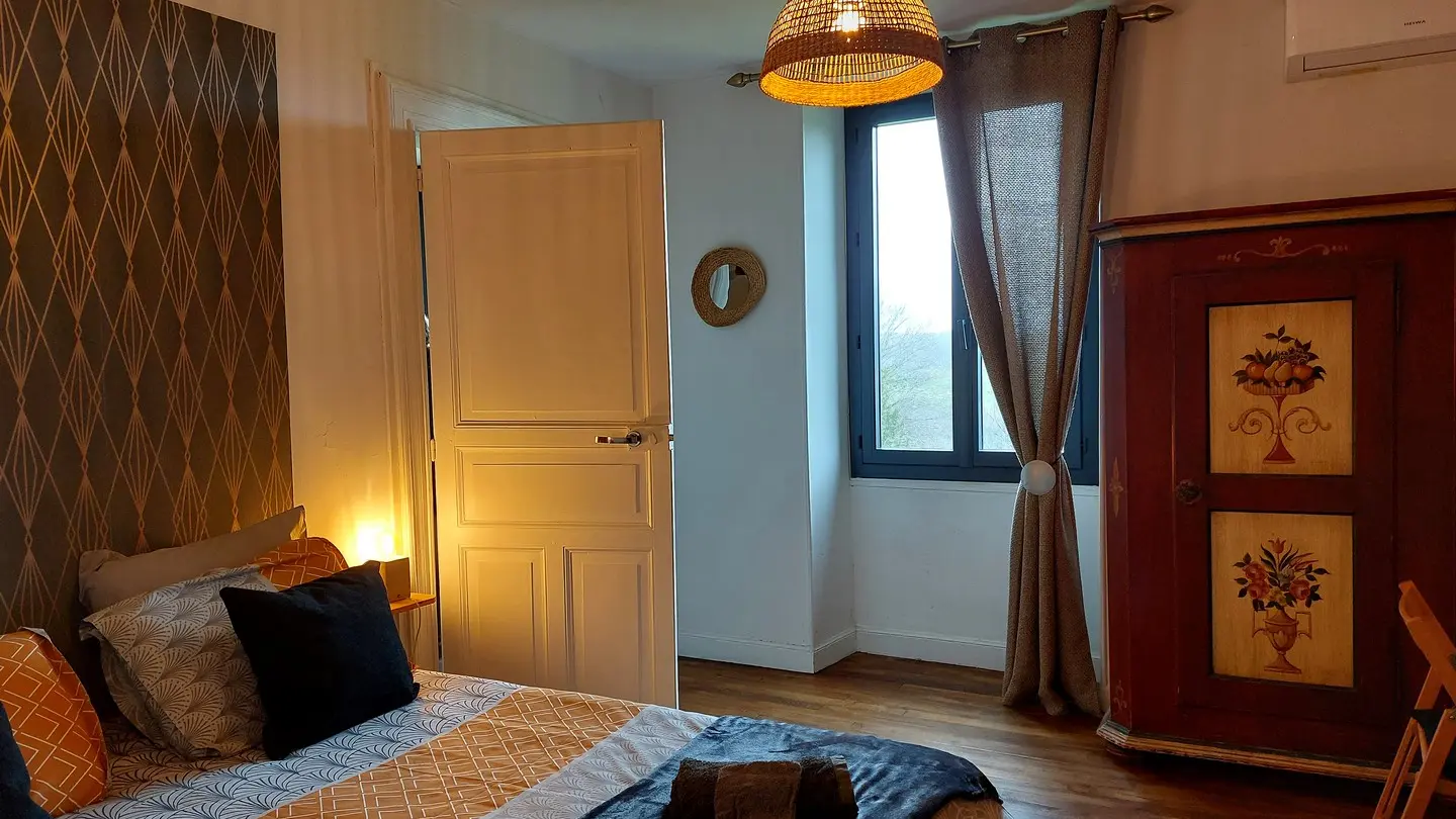 Chambre le Pic du Midi Côté jardin