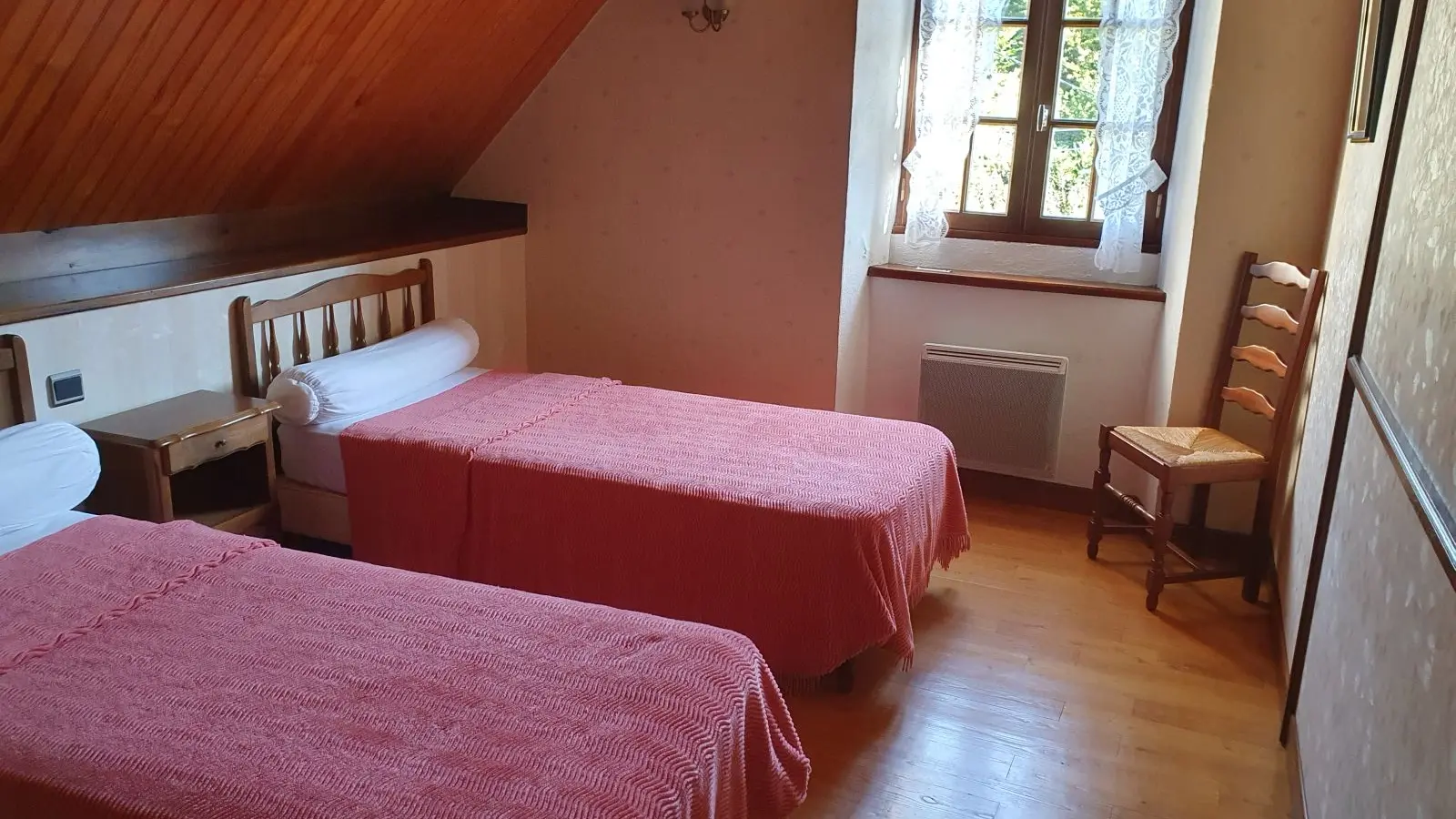 Chambre lits simples