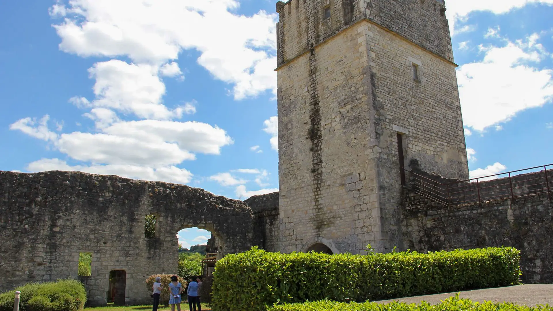 Cheteau-bellocq-bearn (2)