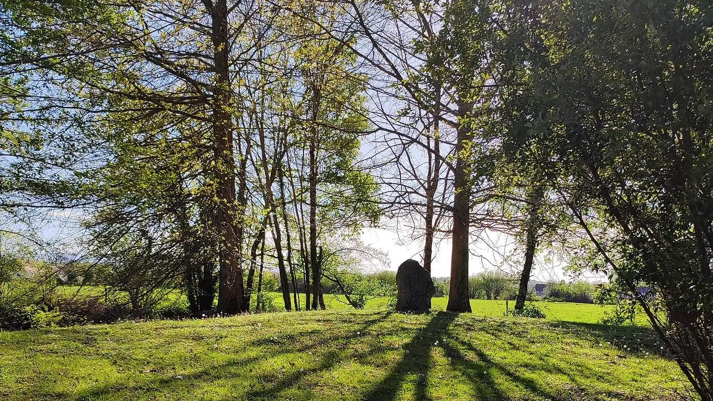De couleur et d'eau fraîche - Maison - Menhir