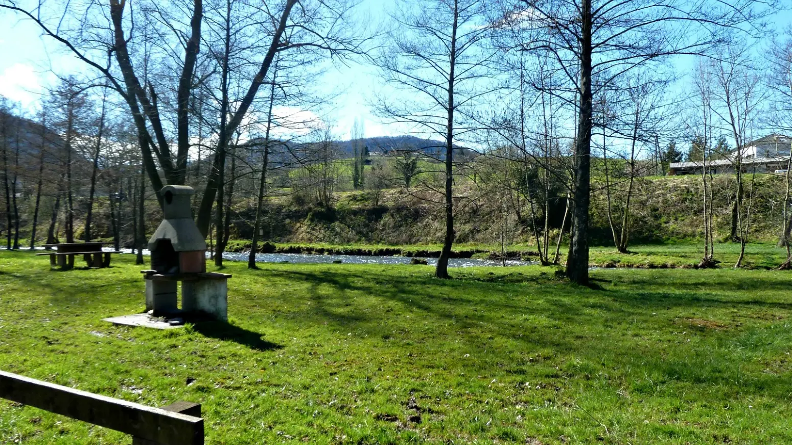 Espace detente Le vert a l oeil-Barbecue