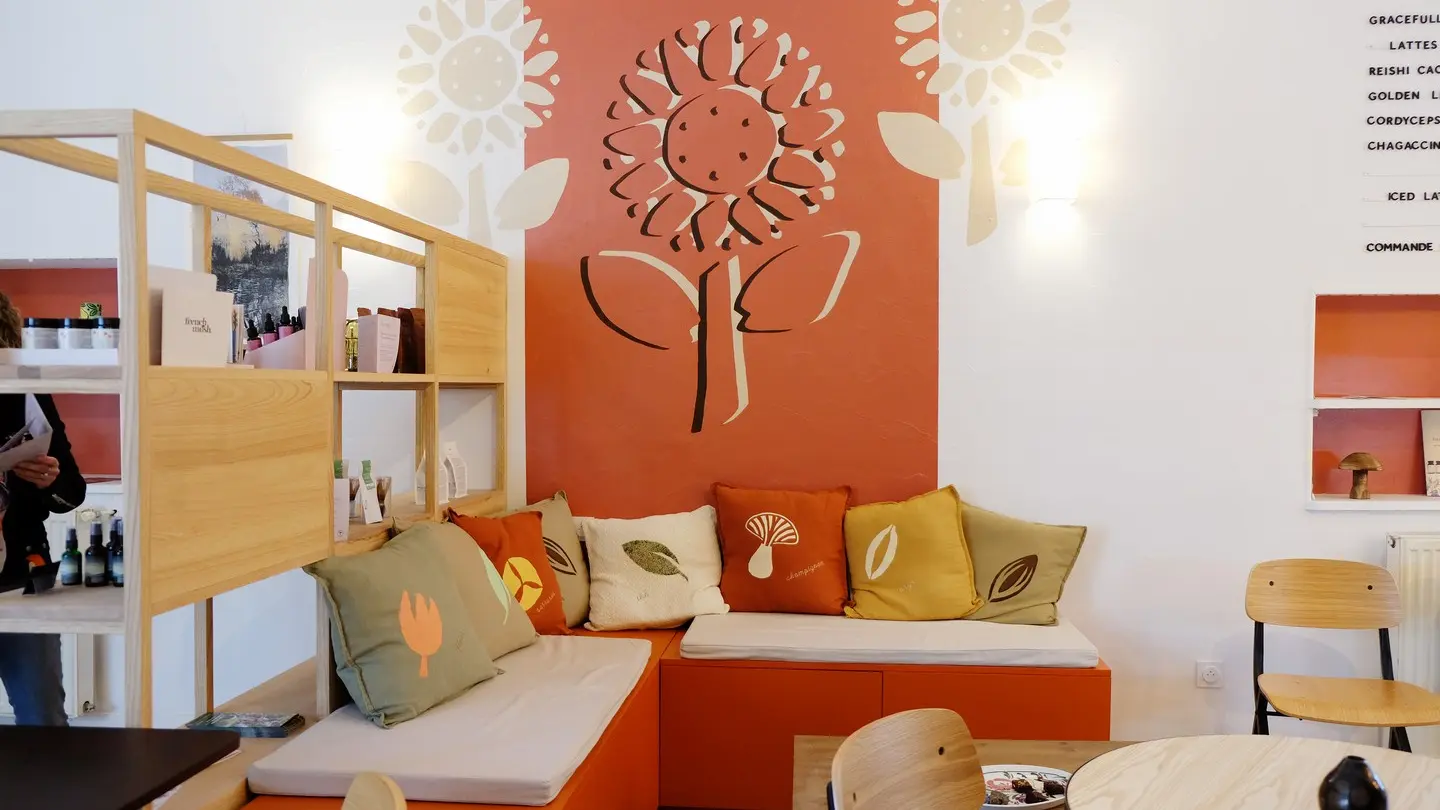 Gracefull Coffee Shop