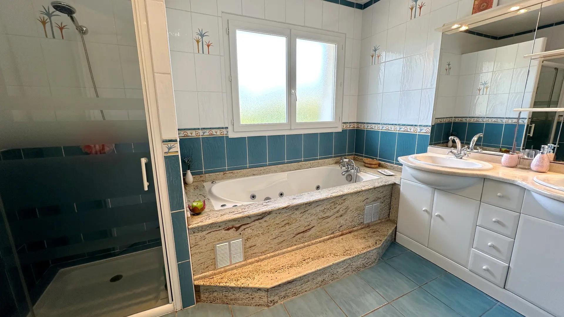 Salle de bains du gîte Villa dunisia à Léon avec Gites de France Landes