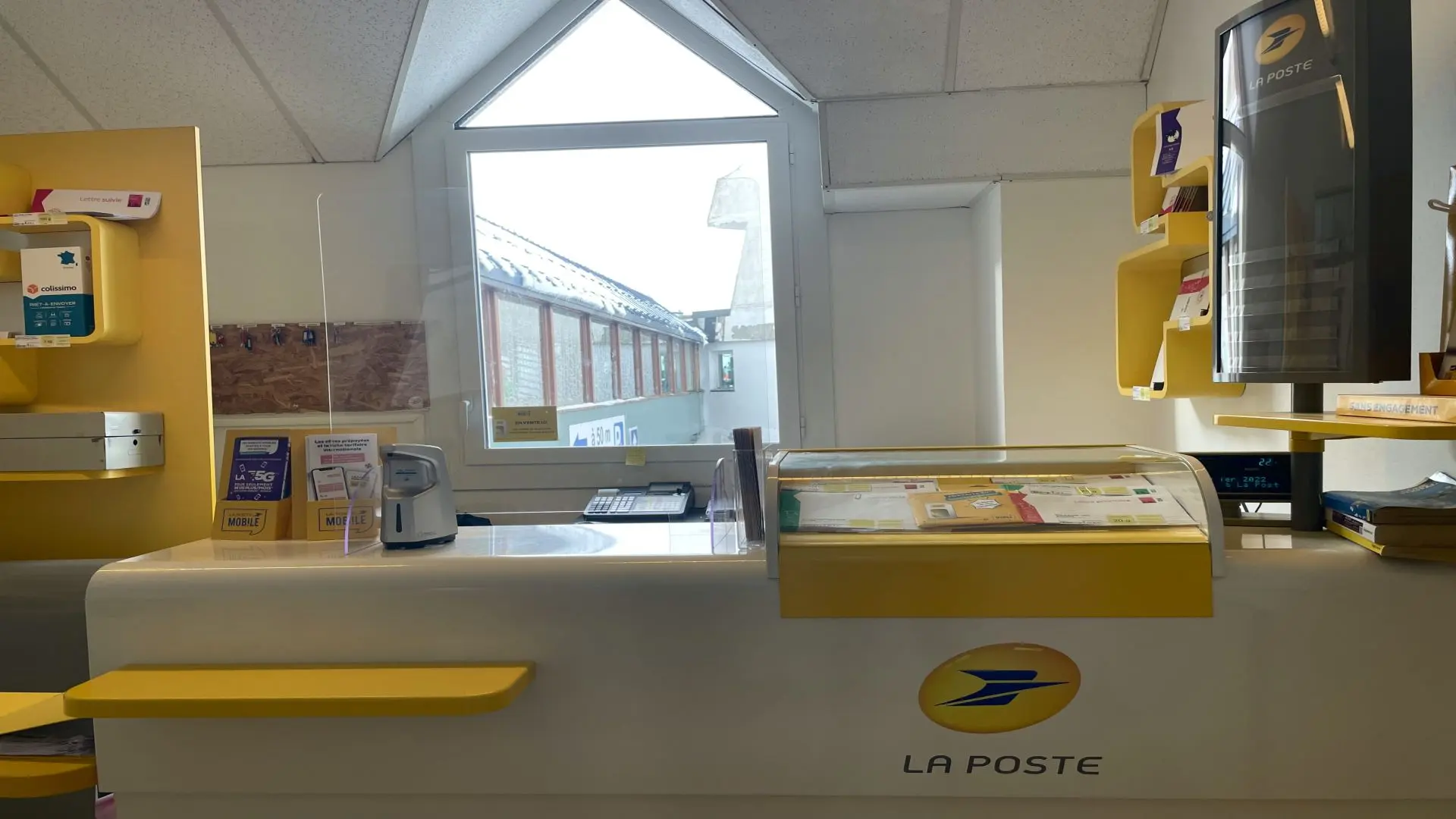 Agence postale et bureau de gestion de services de La Pierre Saint-Martin