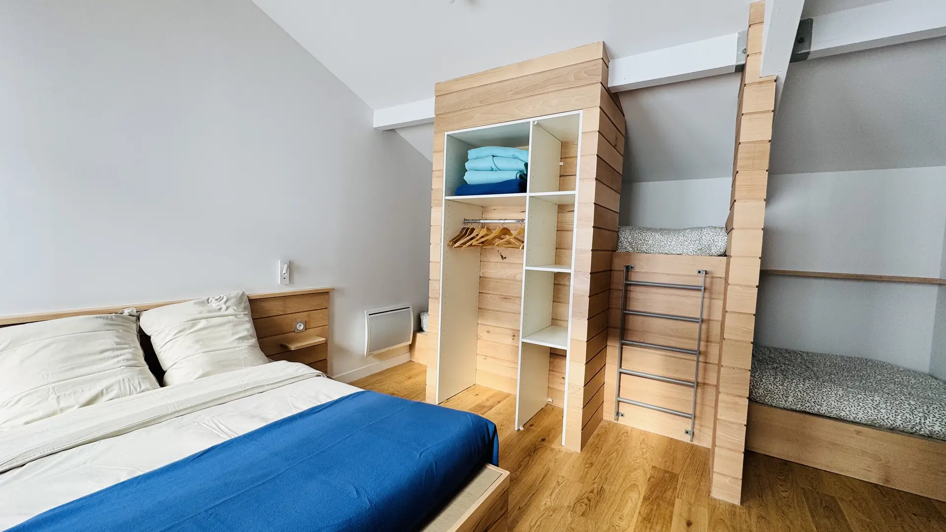 Chambre privative pour 5 personnes, accessible PMR