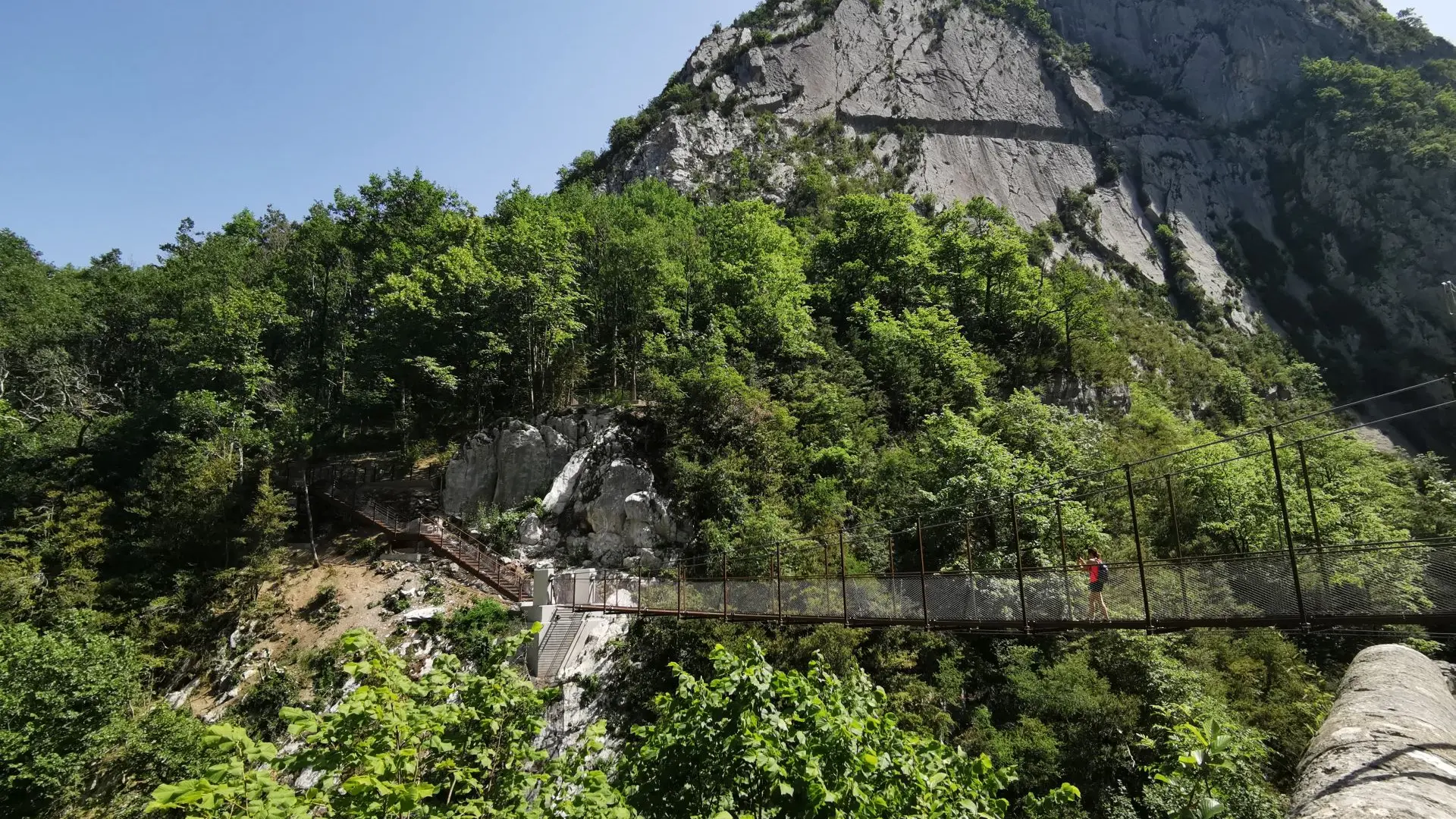 Passerelle du Sescoué - Départ de la visite