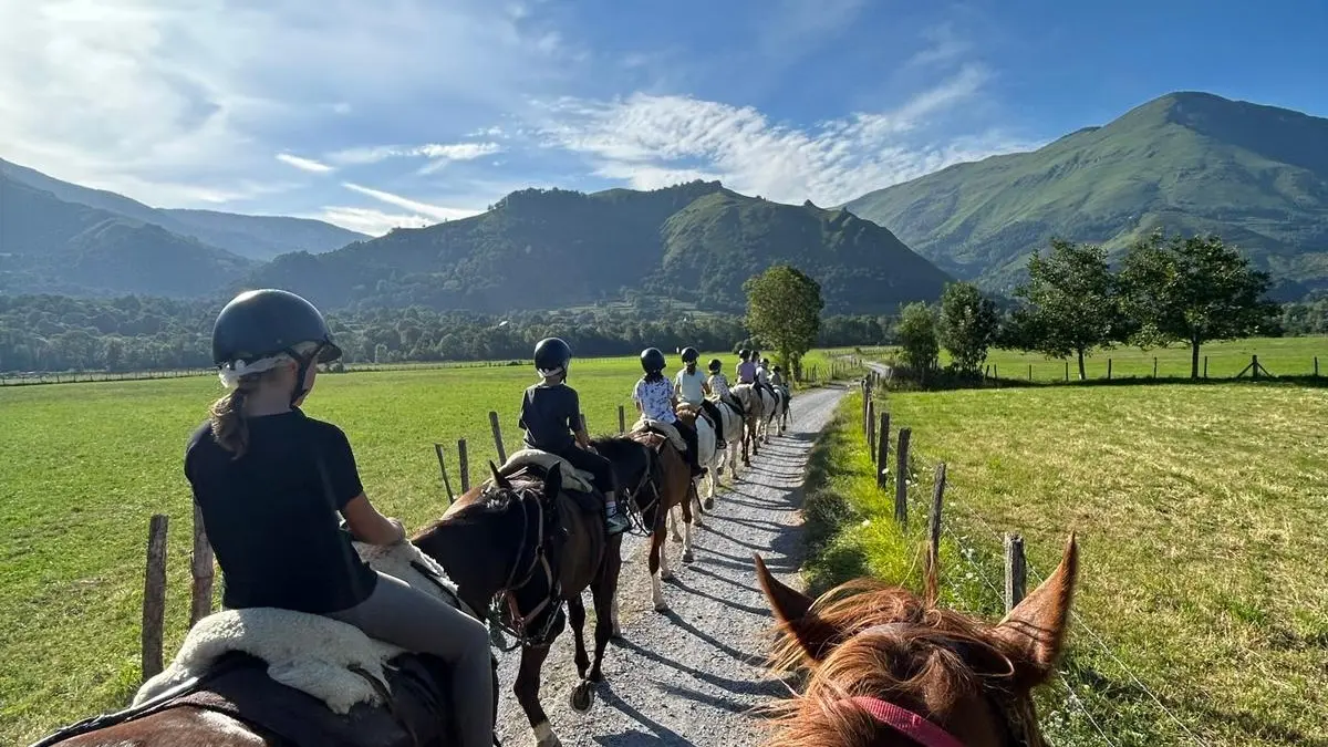 Balade à cheval découverte de la vallée d'Aspe