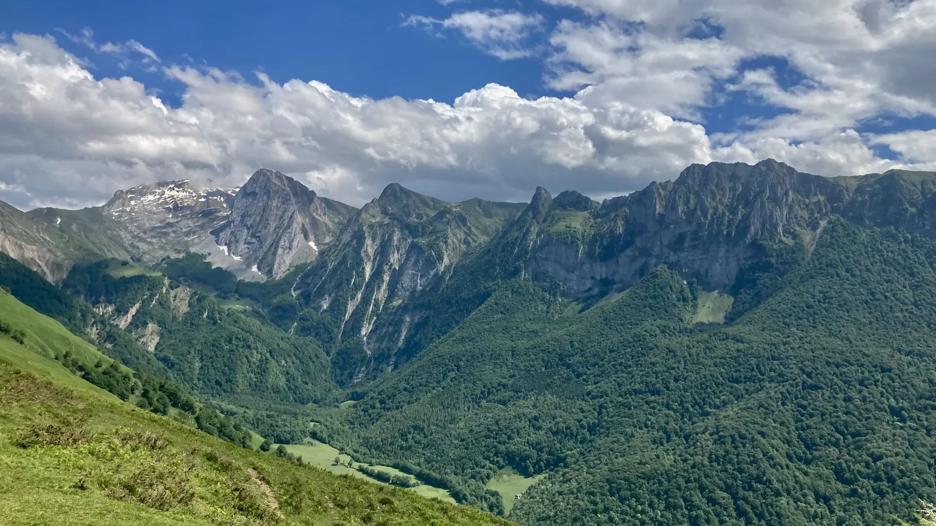 N° 23 COL DE BERGOUT PAR LES ICHANTES