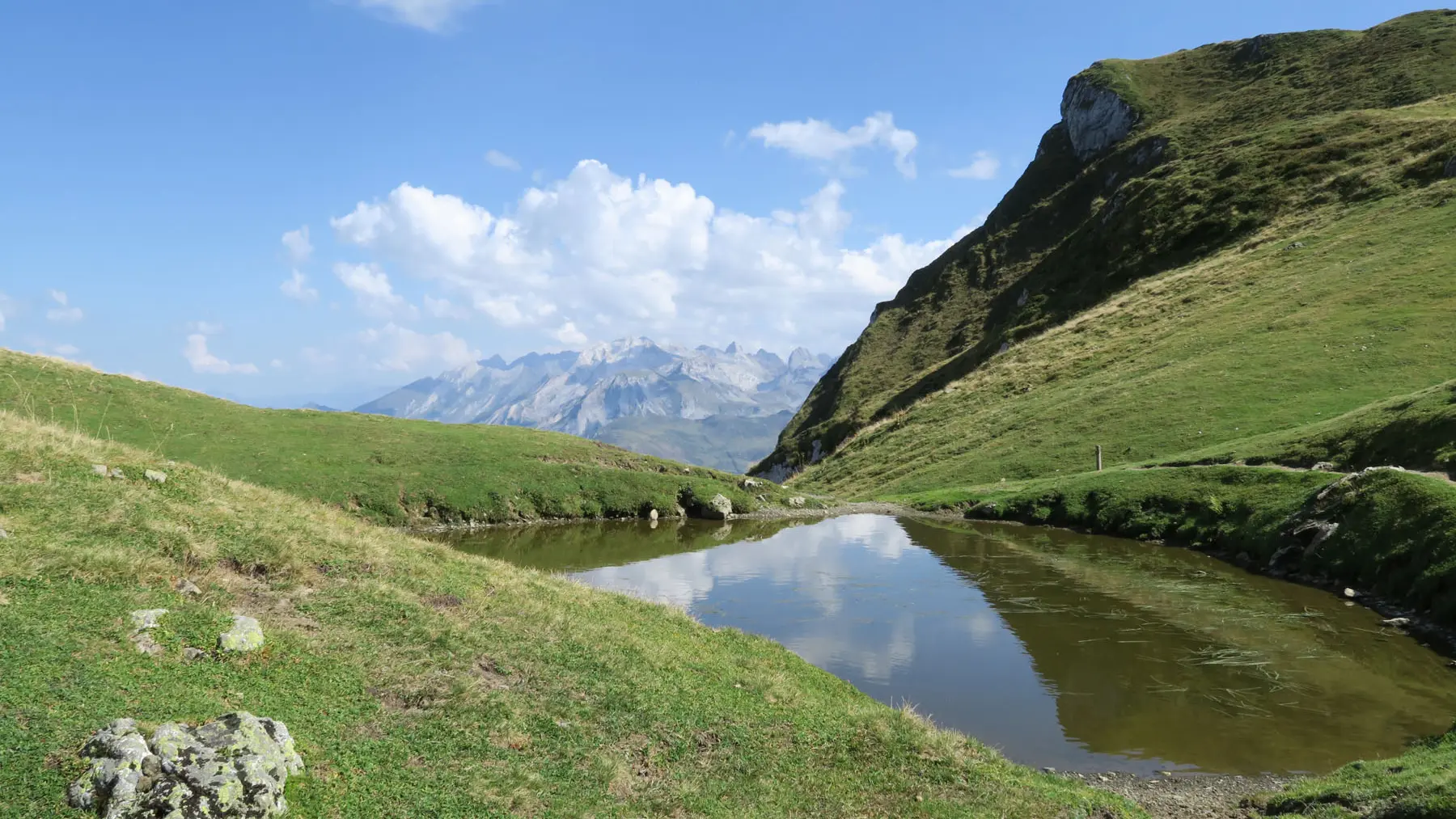 Lac du montagnon par le col d'Iseye