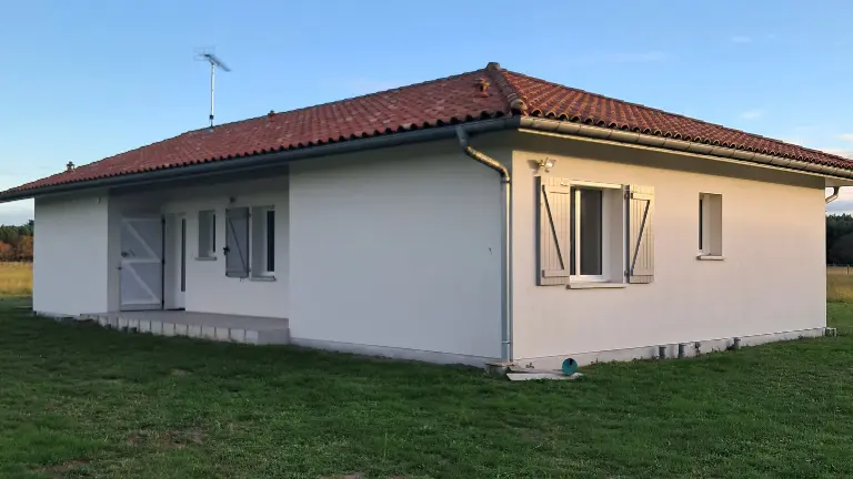 LIT_Fourgs_Maison_ext1