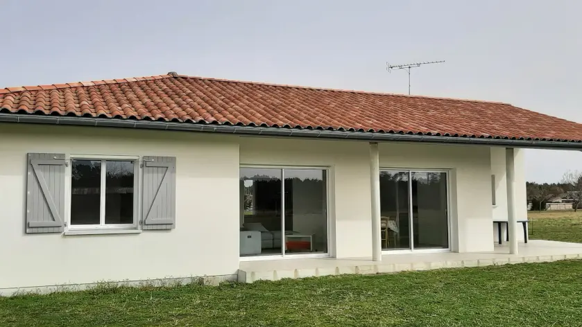 LIT_Fourgs_Maison_ext3